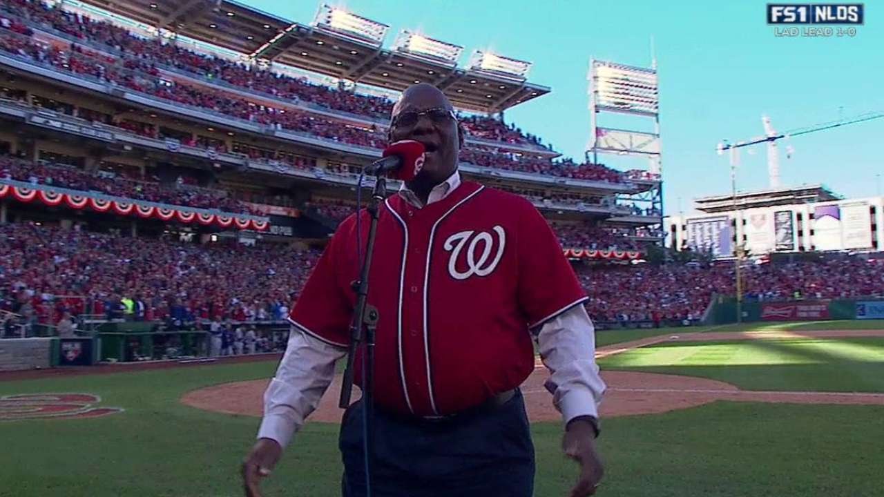 LAD@WSH Gm2: D.C. Washington sings at Nationals Park
