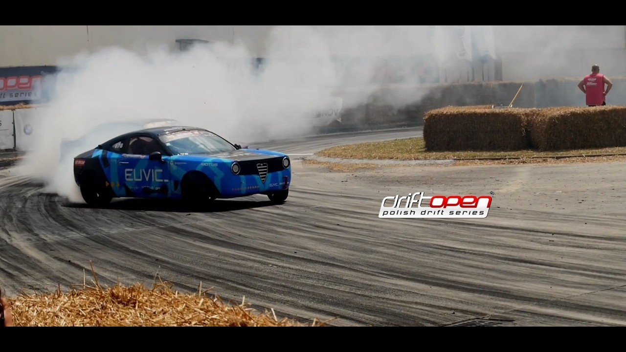 Drift Alfa Romeo Giulia Sprint GTA 2.9 V6 24V BiTurbo 600HP 800Nm Euvic Drift Team