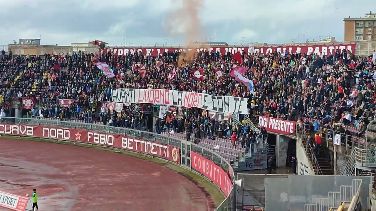 Saltellando insieme a te, Livorno...e rissa in campo
