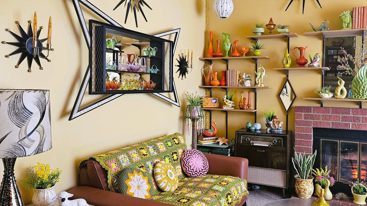 VINTAGE SPRING HOME TOUR | Thrifted MCM Retro Collections of Easter & Spring Décor!