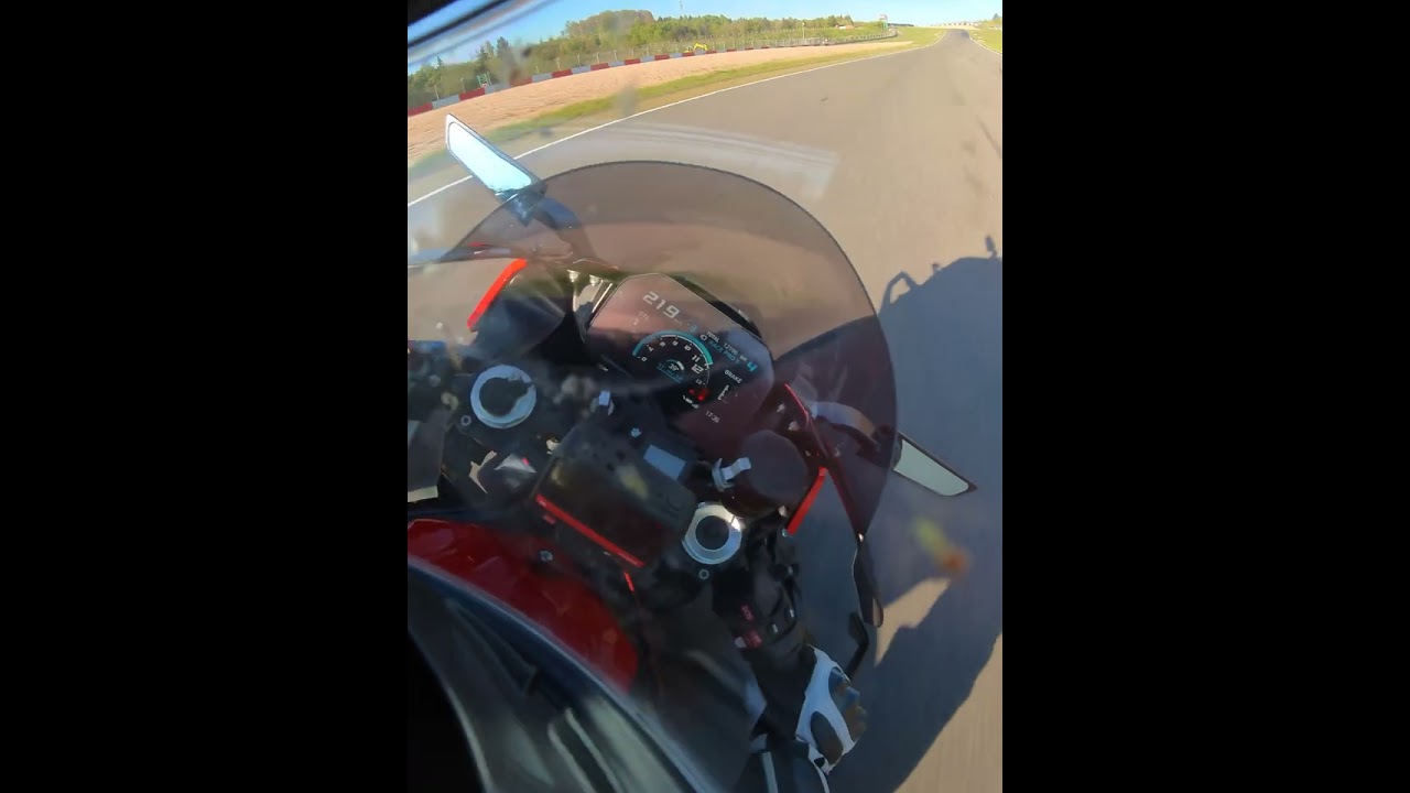 Touristenfahrt Motorrad Nürburgring GP Strecke 29 04 2025 Turn 02 Insta Go3