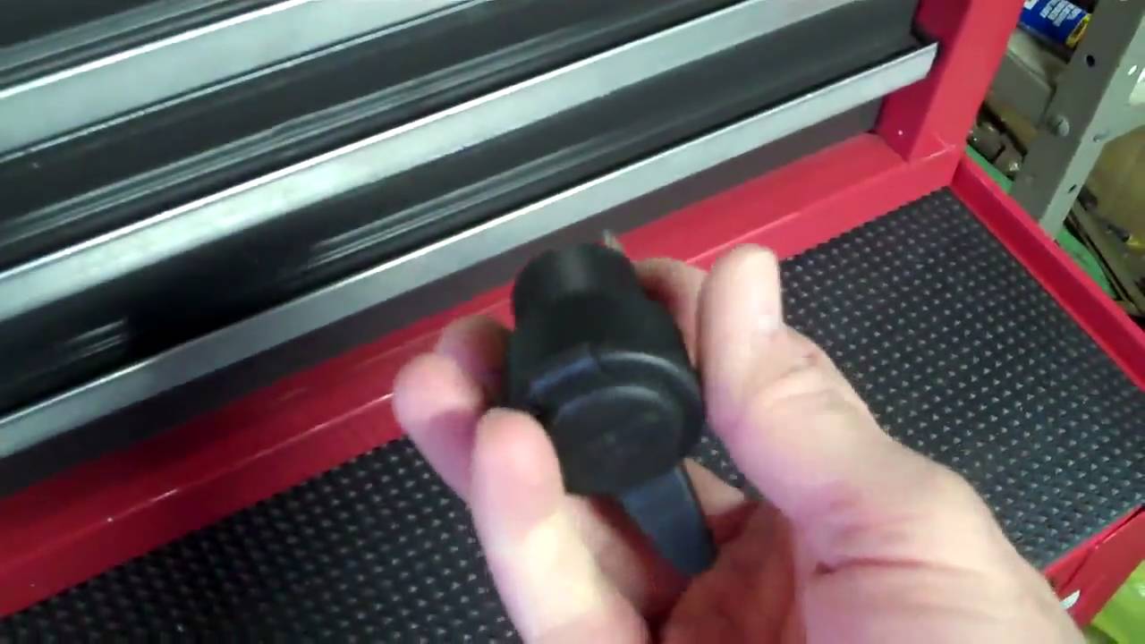 Hondaline Power Outlet on the NT700V