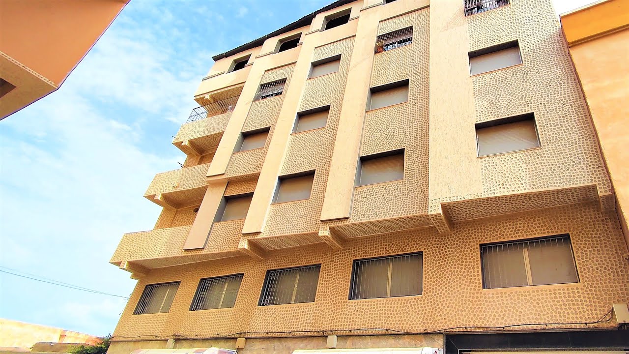 Appartement &agrave; vendre au centre ville Nador \ شقة للبيع بمدينة الناظور