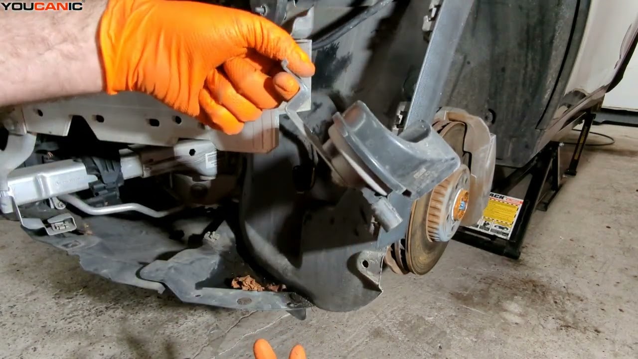 DIY Horn Replacement for 2016-2022 Mercedes-Benz GLC (X253)