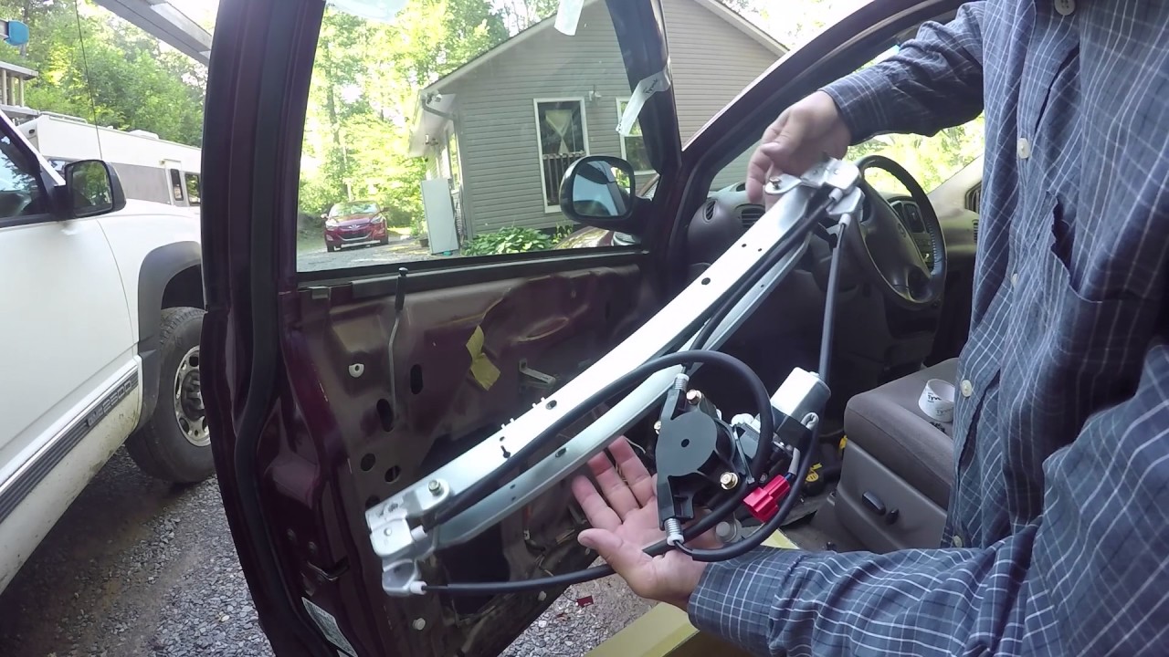 2002 Dodge Grand Caravan Window Regulator and Motor