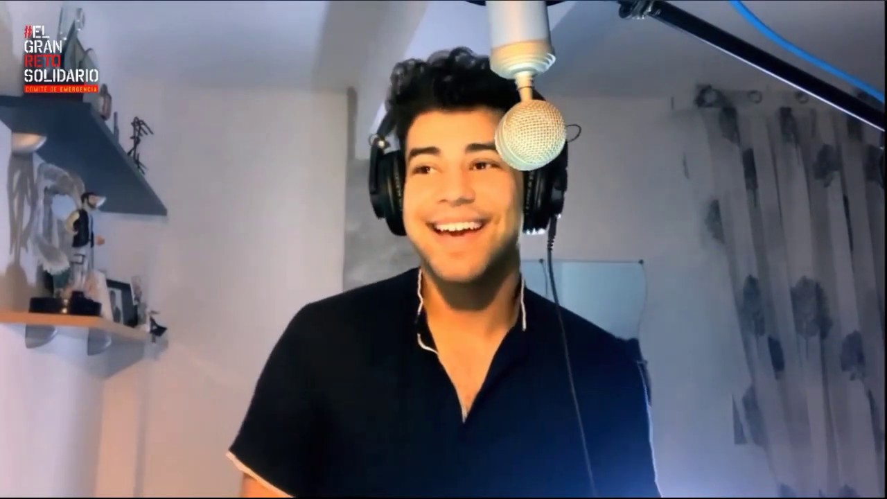 Agoney. One moment in time