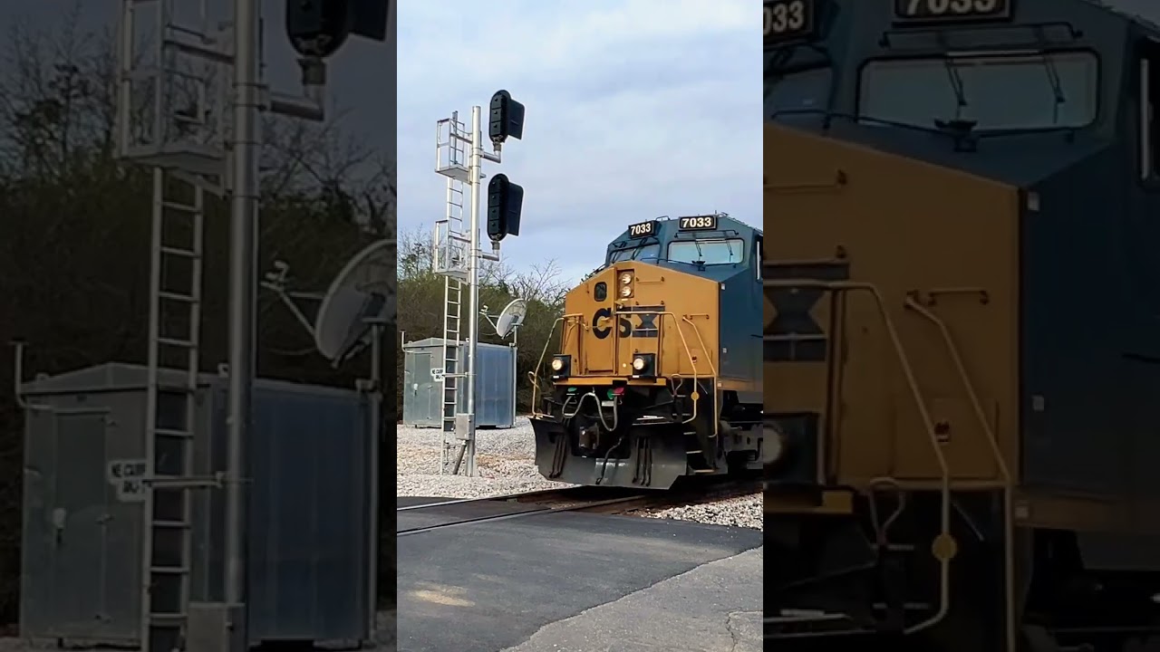 CSX 7033 & CSX 7287 #railfans #csx_trains #csxstrains #foamer #railfanning #trainfan #trains #csxt