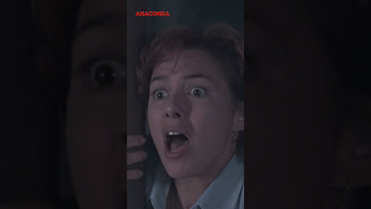 Anaconda - Paul Takes Out Tranquilizer (Jennifer Lopez, Jon Voight #shorts #short #shortvideo )