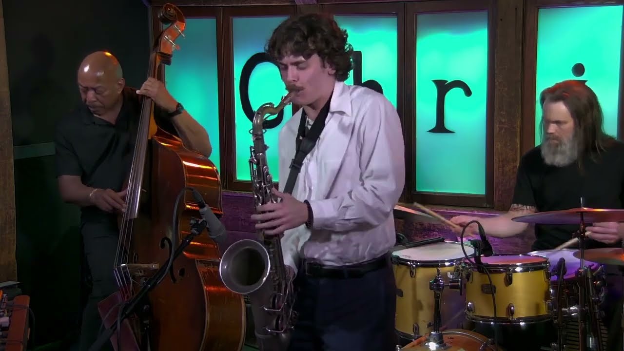 Tony Miceli Trio Featuring Aidan McKeon - Conception