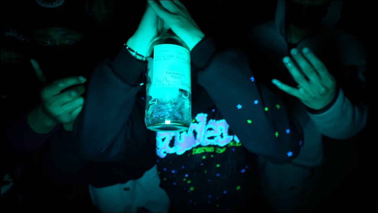 JJdaflyer x Izzy B - Back 2 Da Land (@Deevisions)