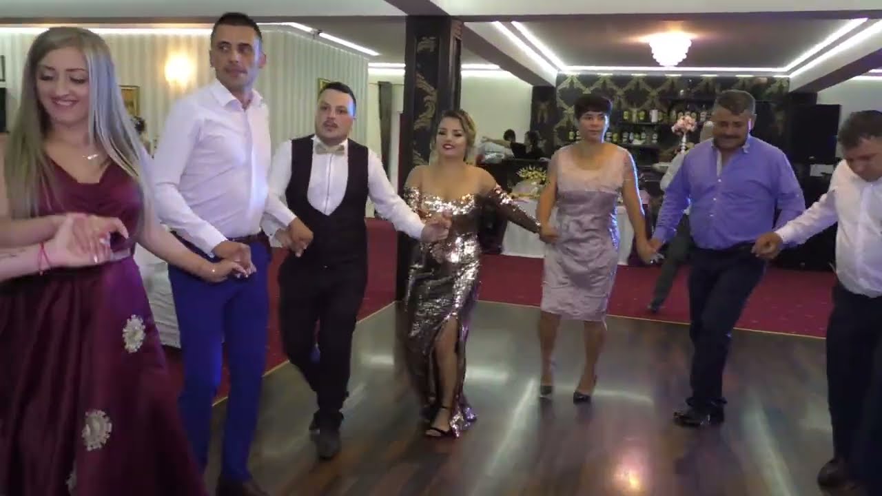 Muzica LIVE NUNTA 2026. Hore,Sarbe
