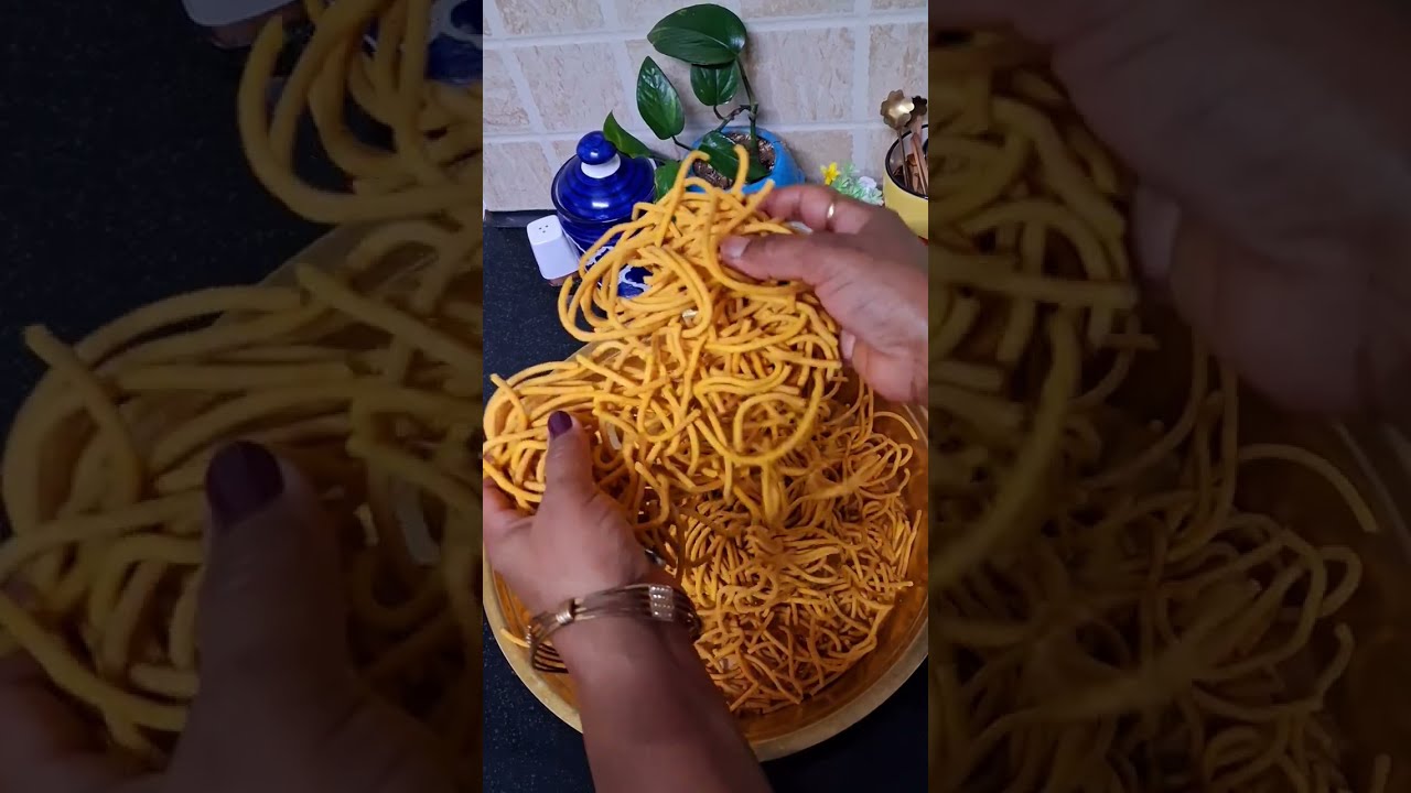Perfect Besan Sev Recipe | Besan Sev Or Besan Bhujiya