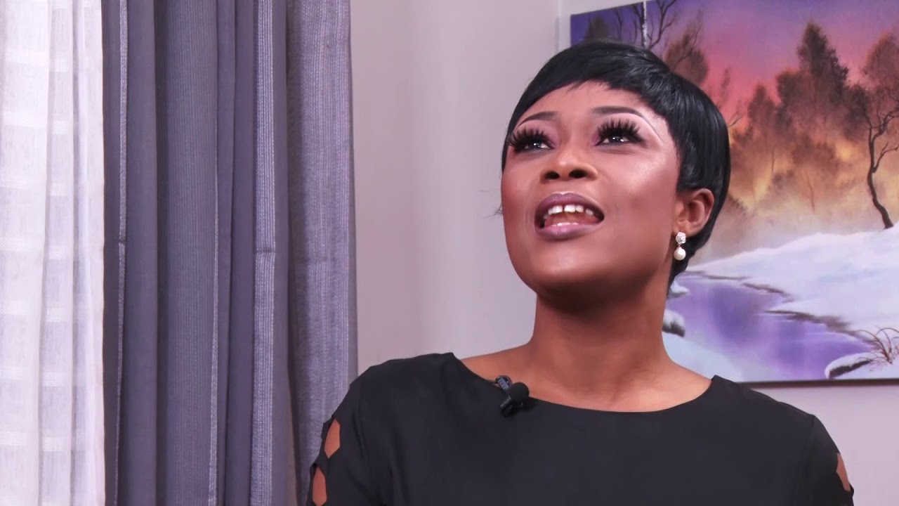 ABEN SHOW!!! WATCH HOW ABENA KYEI BOAKYE COOKS MPOTOMPOTO.