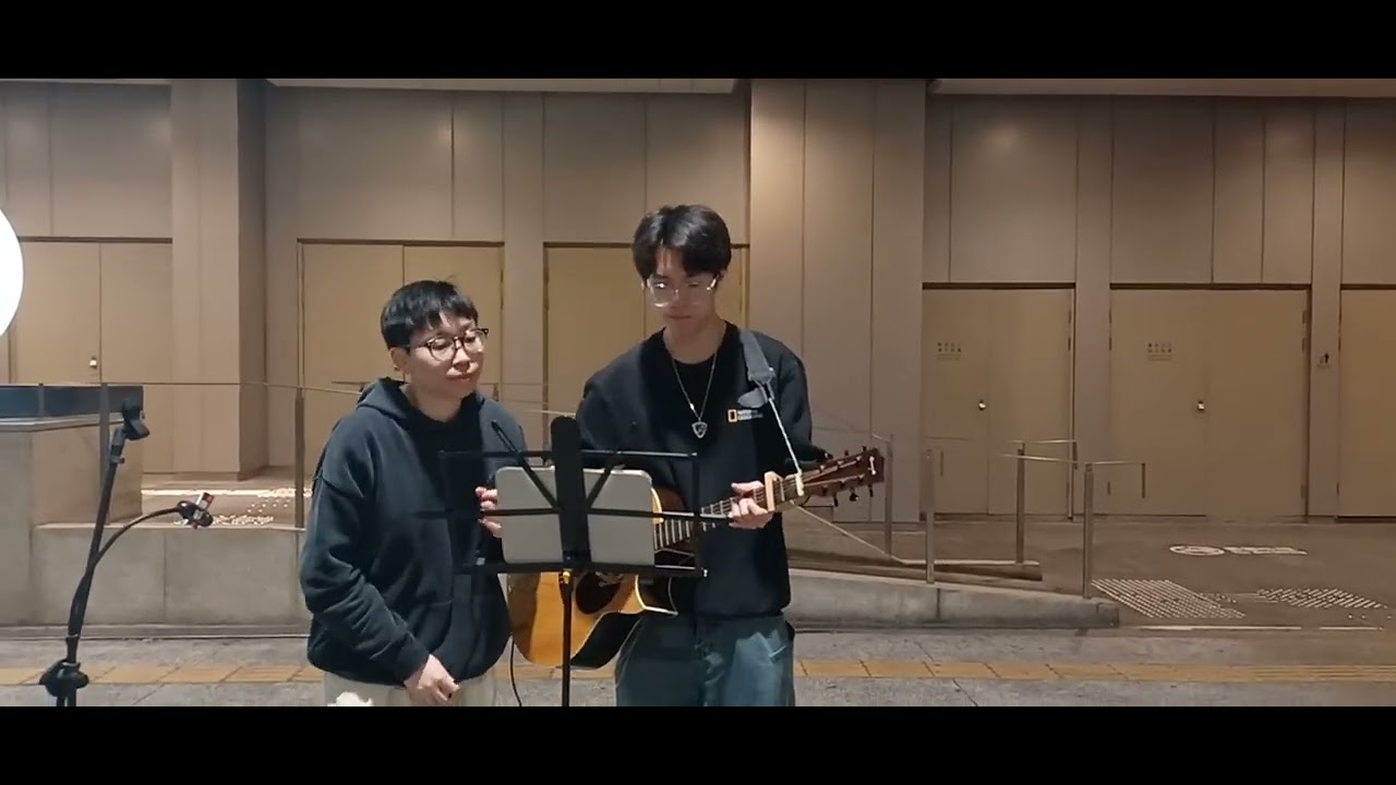 22-2-2026 🌃 旺角東 Lee_wing Fai Bobby Busking 🎶🎤🎸🥁🔊 ... 那些你很冒險的夢 最長的電影 🎞 + Volvo B9TL 🚏🛣