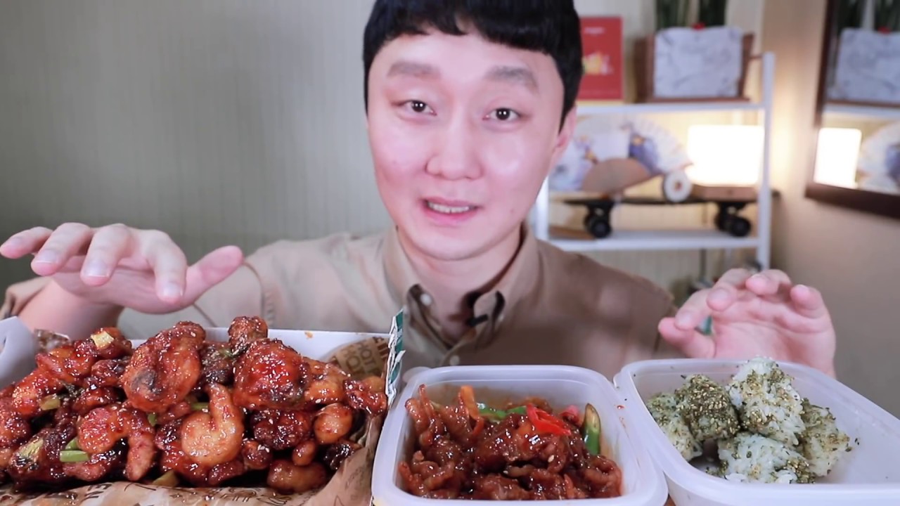 치킨매니아 신메뉴 밥에 먹어야 가장 맛있는 바베치킨 + 닭발! 먹방 ～MUKBANG～Spicy Chicken チキン ASMR