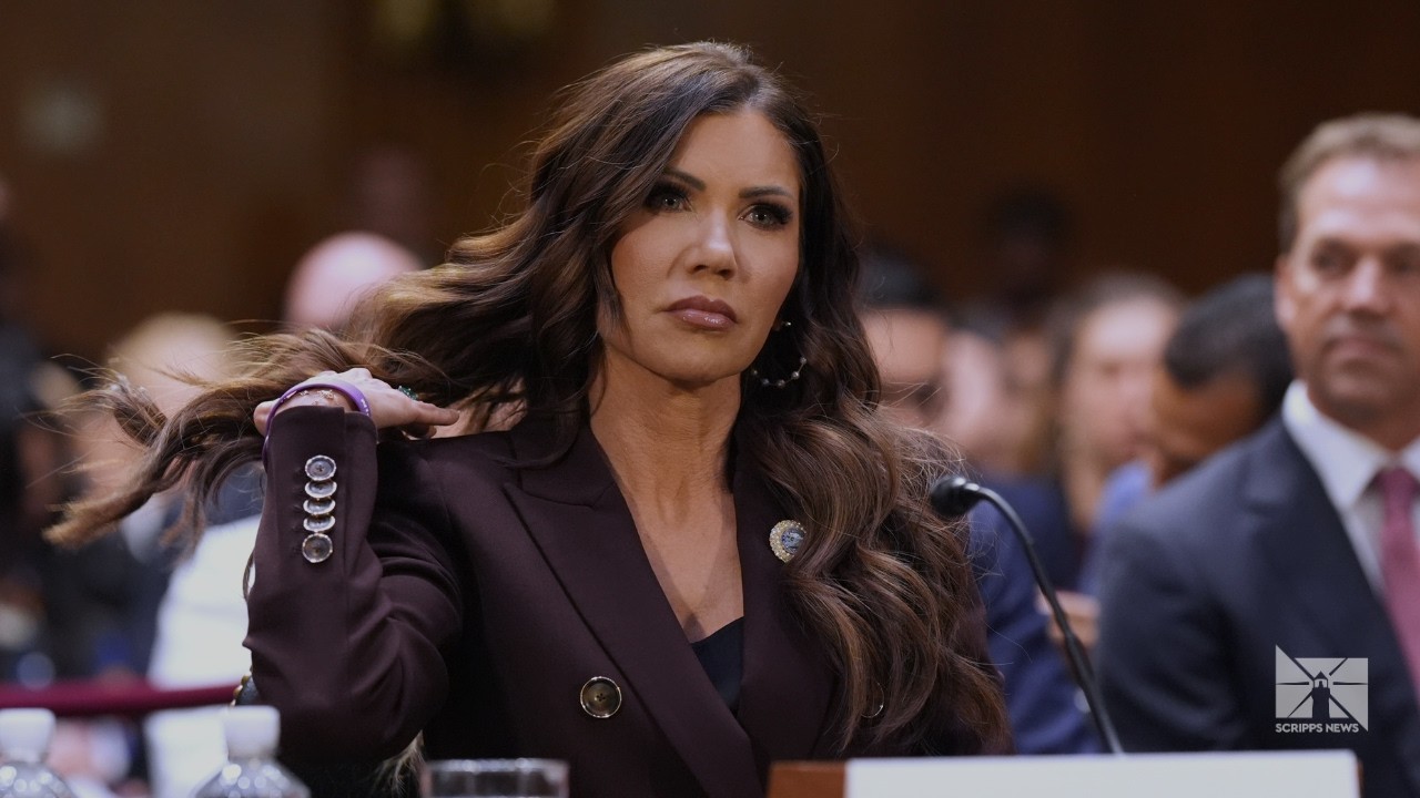 Senators Press DHS Sec. Kristi Noem Over 'Domestic Terrorist' Labeling of Renee Good and Alex Pretti