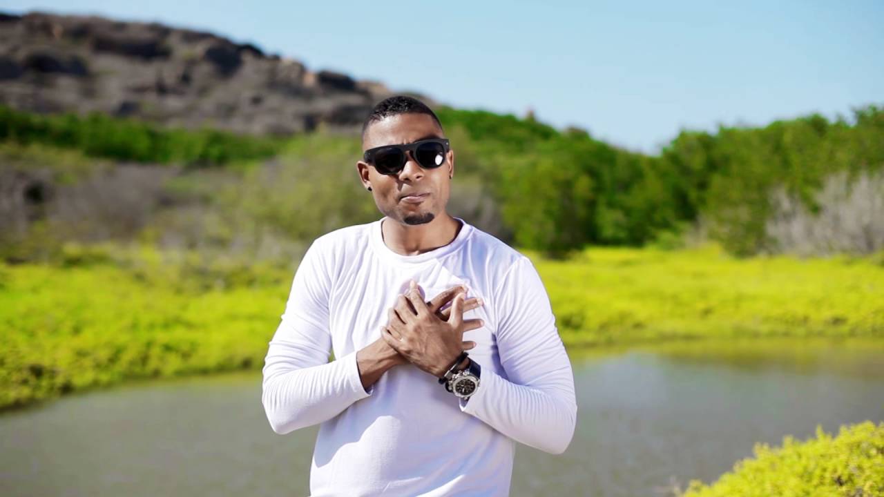 DIBO D Hasie Awe ft GIO Fuertisimo