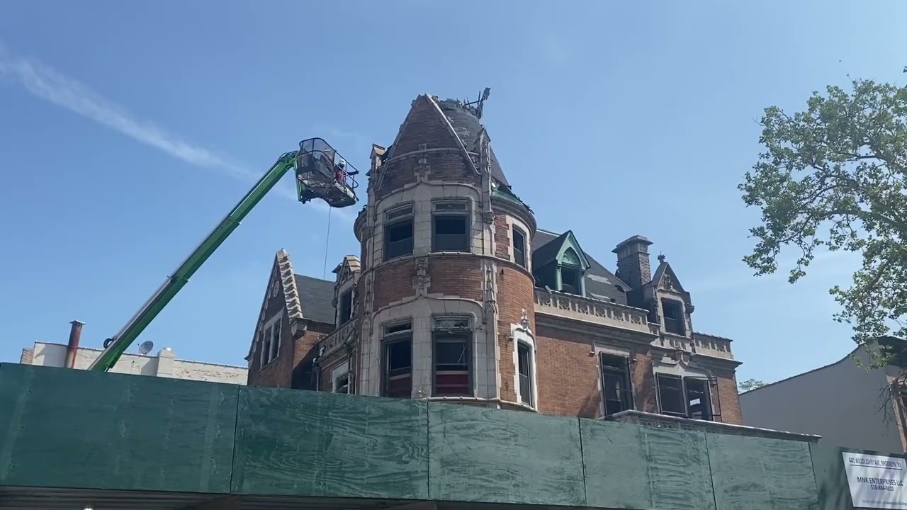 Brownstoner: The Demolition of Bed Stuy's Dangler Mansion