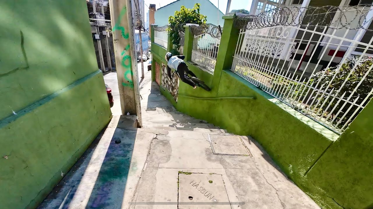 Insane Urban  Riding con Pi Gurto y Guzman .