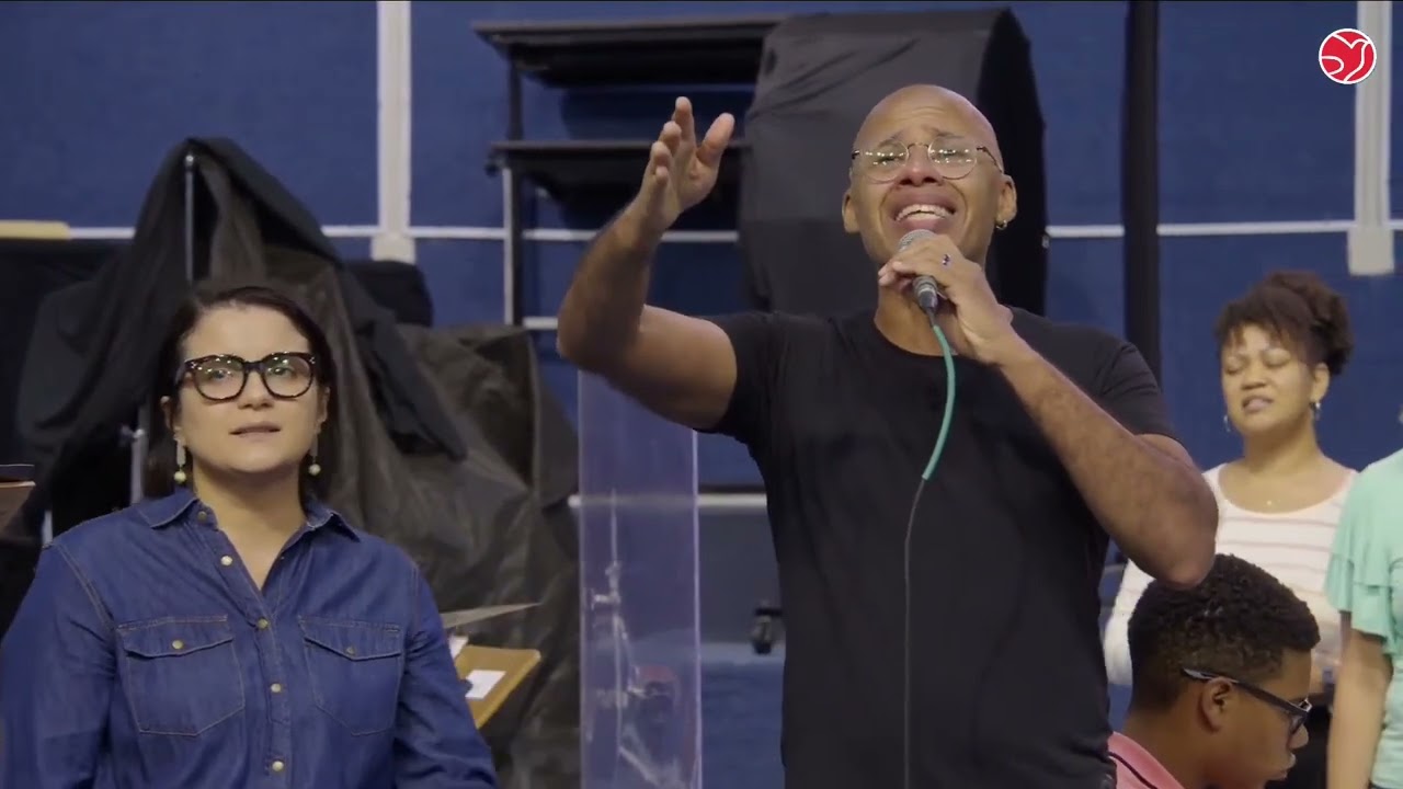 A PAZ DE JESUS-I SPEAK JESUS ( 2ª Versão- Ministério de Louvor ADNipo)