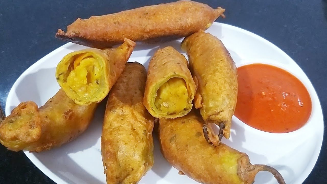 Stuffed Mirchi Pakode or Bhajji || हरी मिर्च के चटपटे और टेस्टी भरवा पकौडे बनाने का आसान तरीका