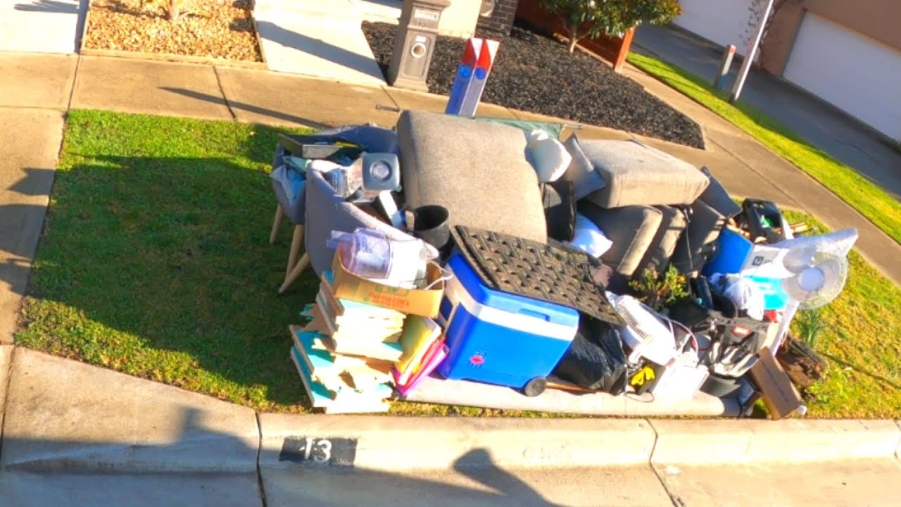 Street Scrapping - Let’s See What We Can Find!