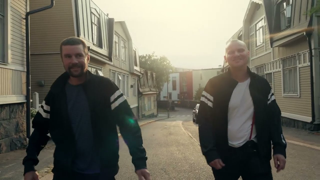 Oiva Vedätys feat. Tykopaatti - Verkkarotsi (virallinen musiikkivideo)