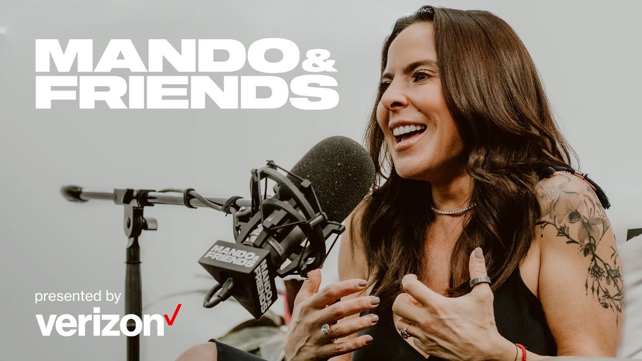 Kate Del Castillo on Mando & Friends (S3, E1)