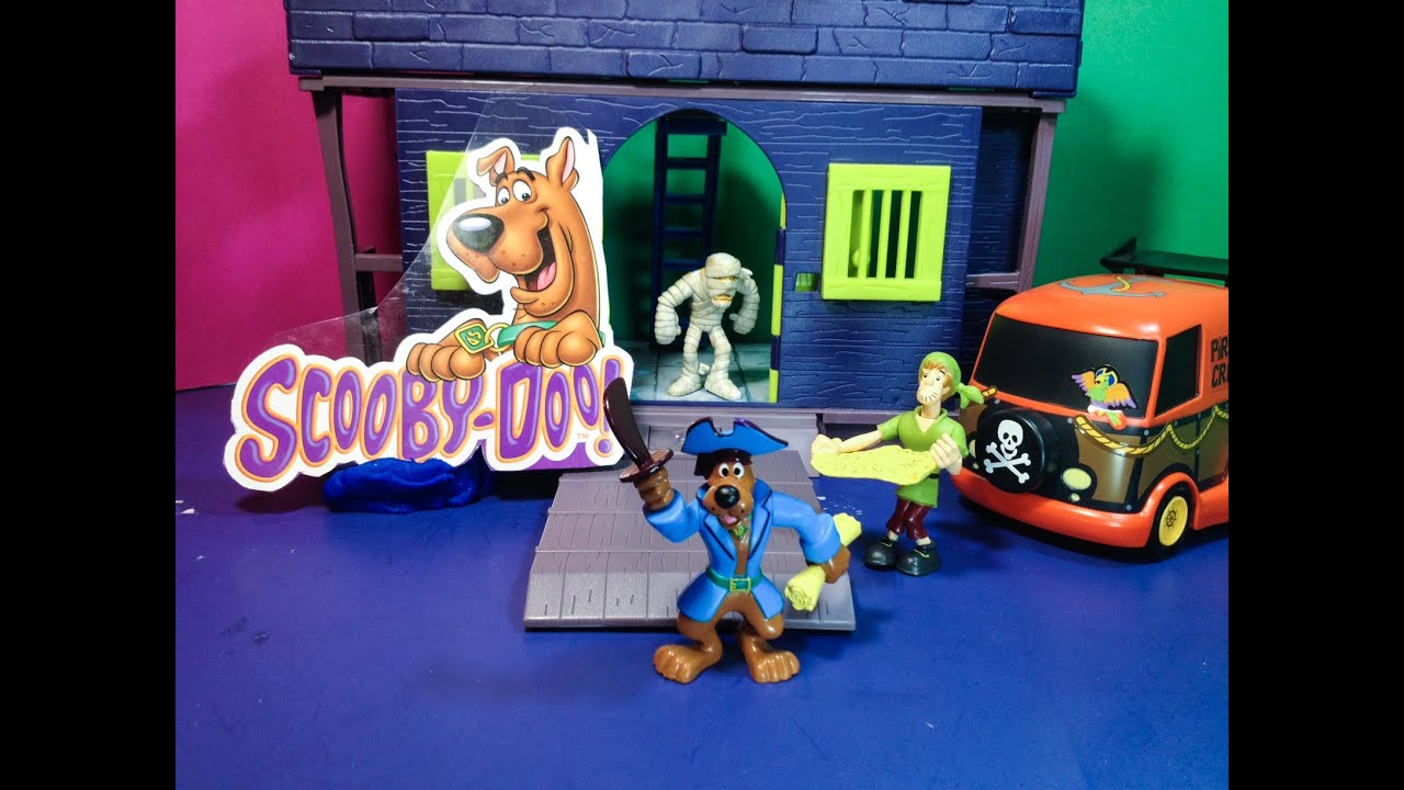 The  Scooby Doo Pirate Fort and Mystery Mansion Play Set