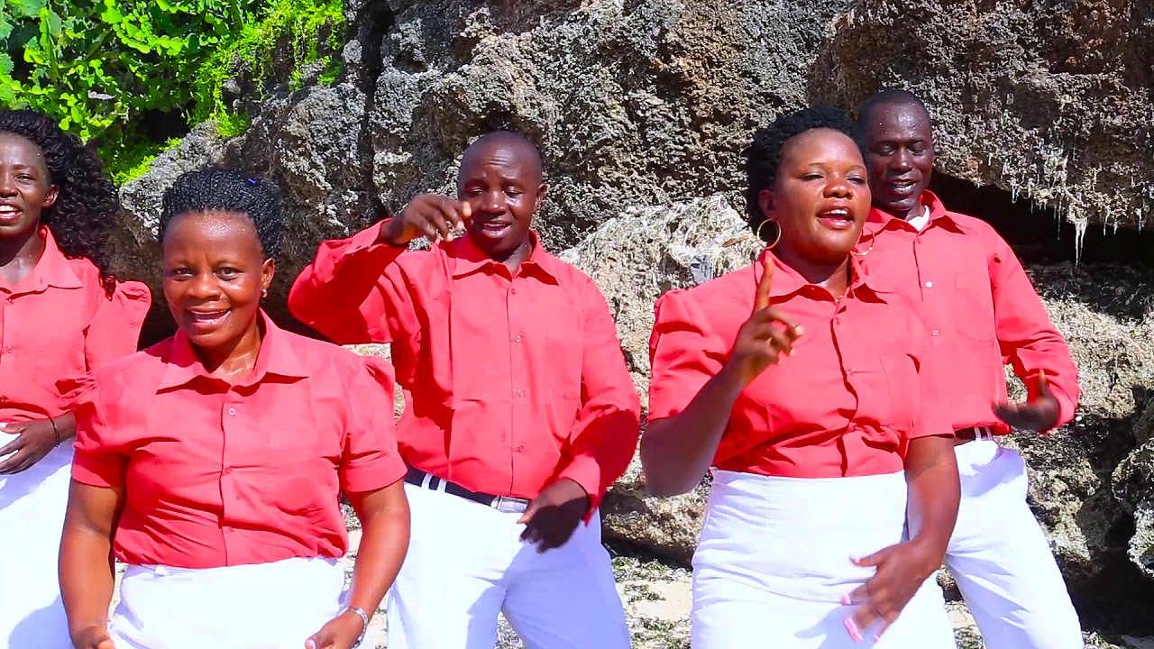 Murusi Anglican Choir - Tulia (Official Video)