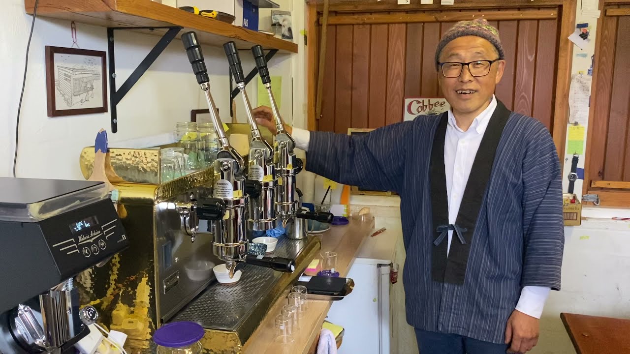 Meet our espresso machine, Athena, and grinder, Mythos - 19 Nov 2021