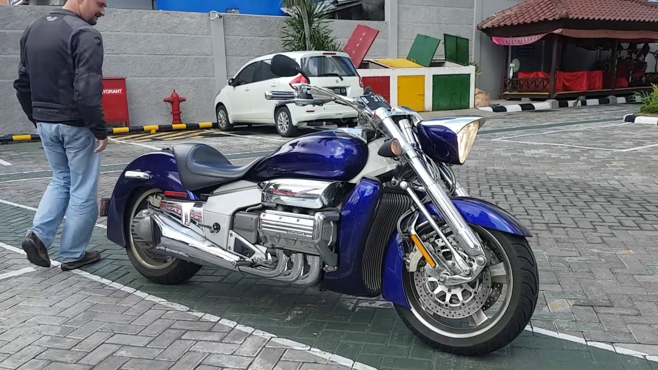 Honda Valkyrie NBX Rune 1800cc 6 Cylinder