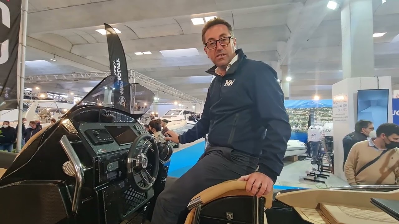 GOMONE SPX RIB 24 DINETTE 1 × 300 HP MERCURY