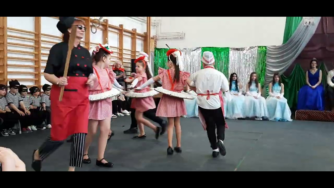 Farsang 2025 - Felsőnyárád - 3. osztály - Bolognai spagettik