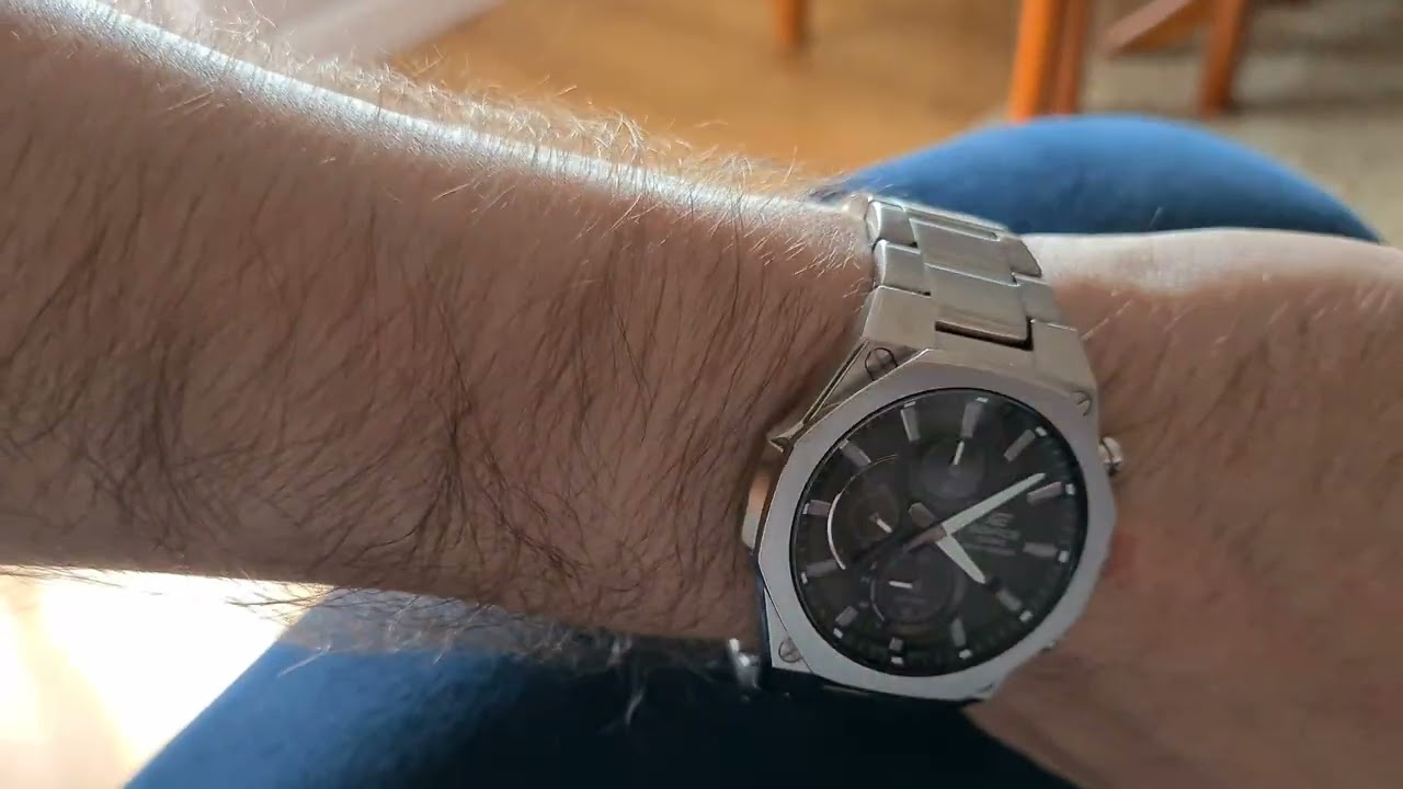 Edifice EFS-S570D-1AV after one year of continuous use
