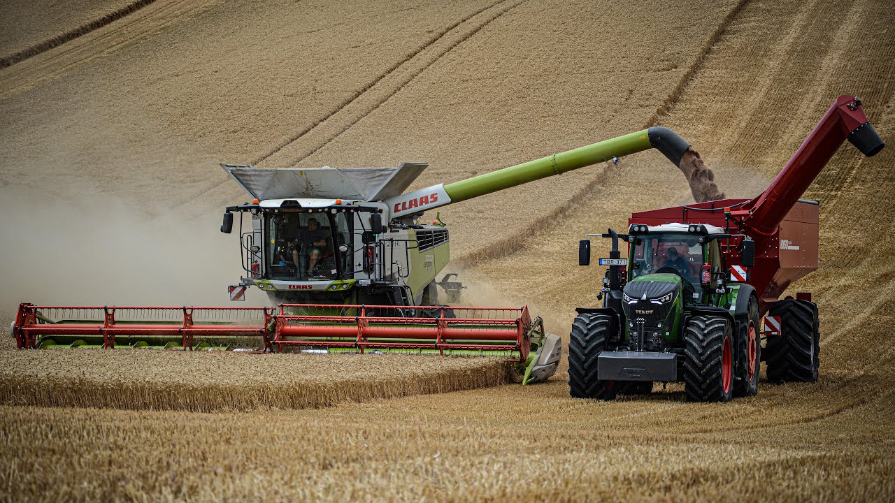 2x CLAAS LEXION 7700,760 + NEW FENDT 942 (Gen7) | XXL HARVEST in Hungary | Wheat 2022