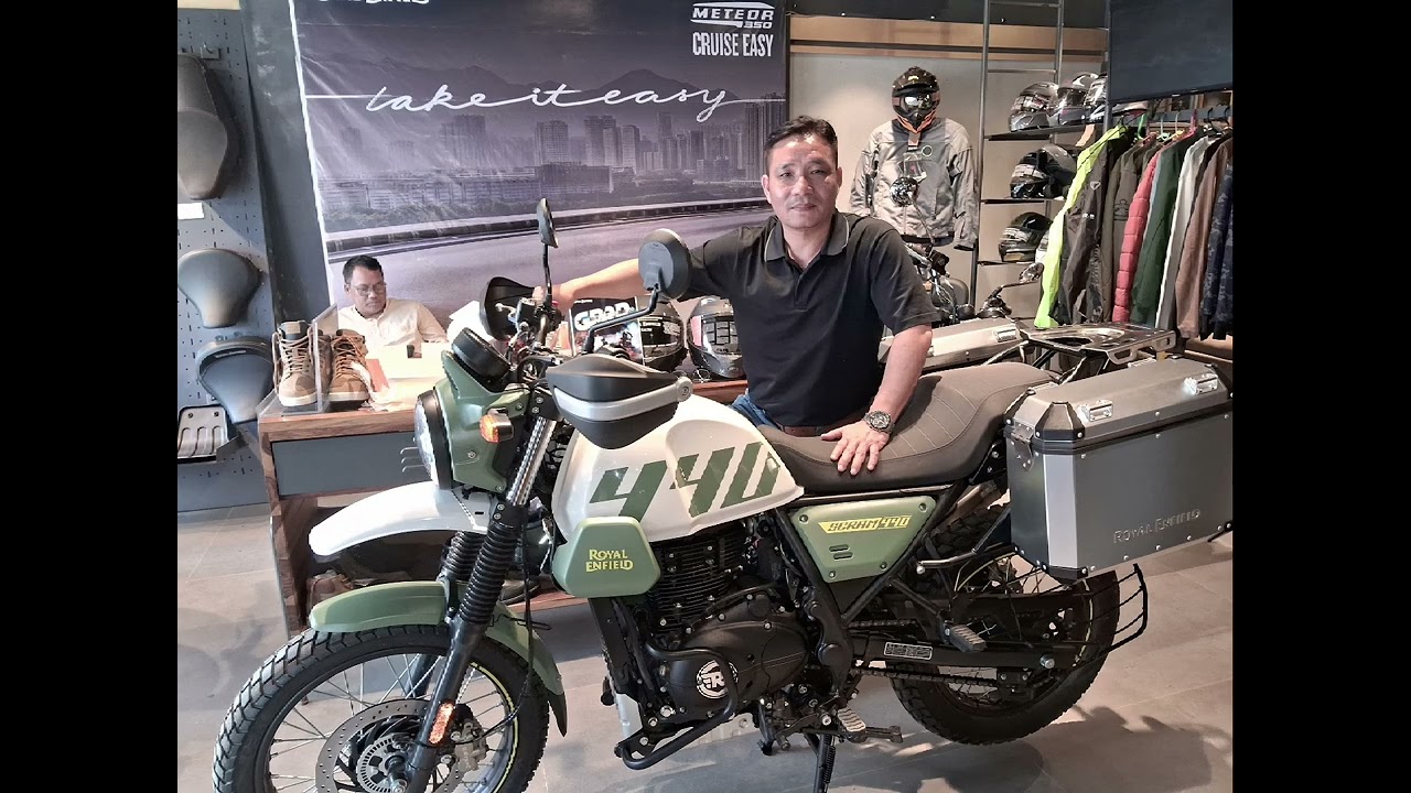 Royal Enfield Scram 440 trail green delivery 