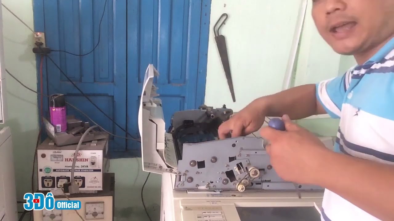 Nguyên Nhân Photo Bị Mờ 1 mặt và Cách Tháo Bộ Phận Đèn Trên Khay ADF Máy Ricoh