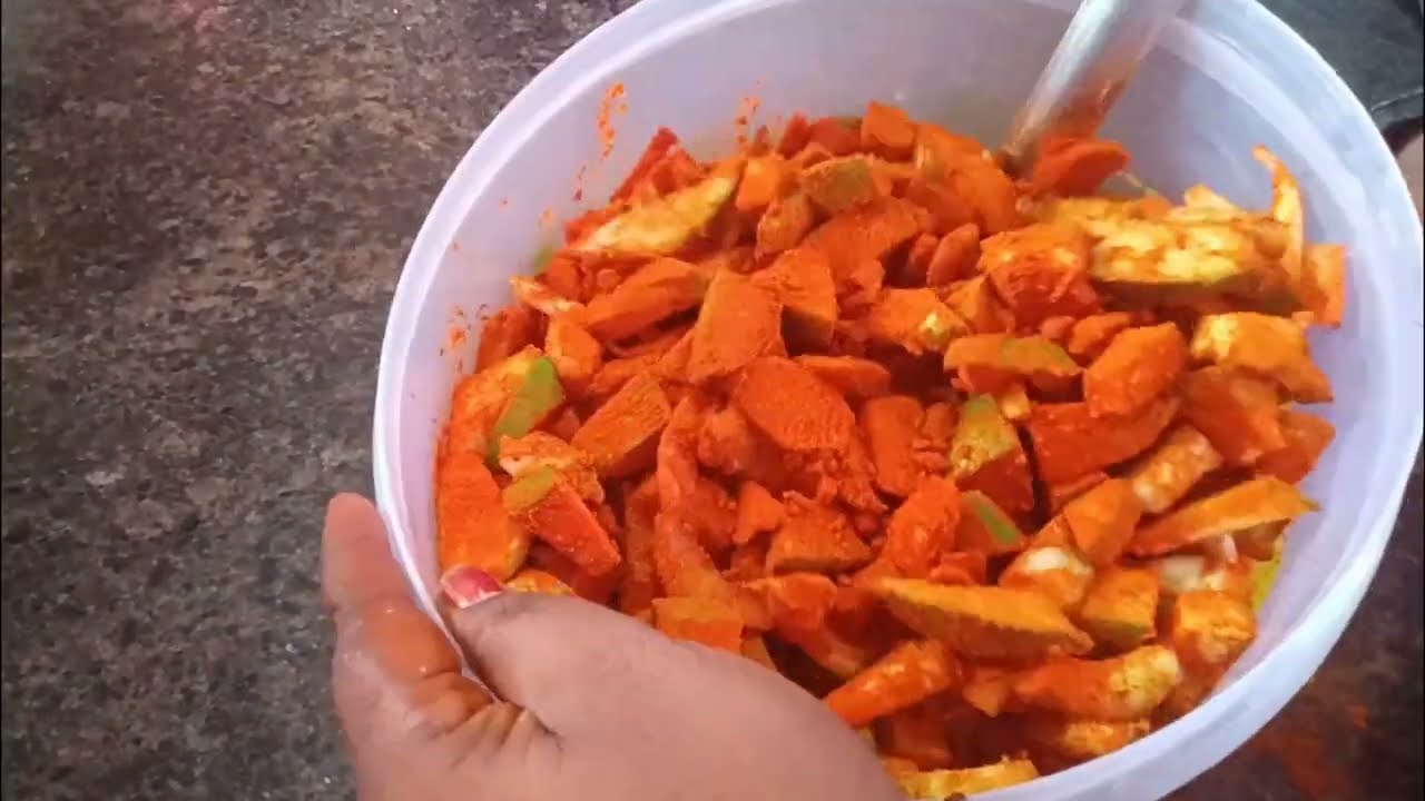 🥭🥭ಮಾವಿನಕಾಯಿ ಉಪ್ಪಿನಕಾಯಿ #cooking#anithamahee#recipe#subscribe# support me all 