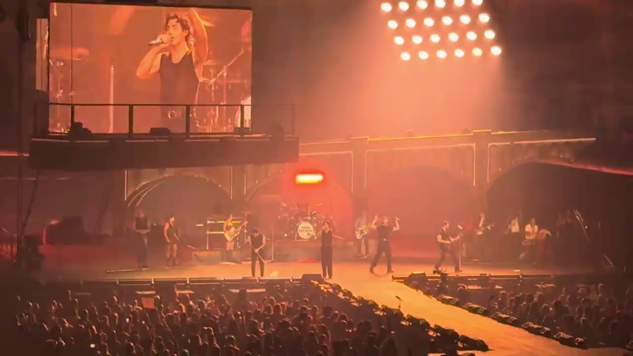 Jonas Brothers “When You Look Me in the Eyes” @ Amica Mutual Pavilion in Providence, RI 11/20/25