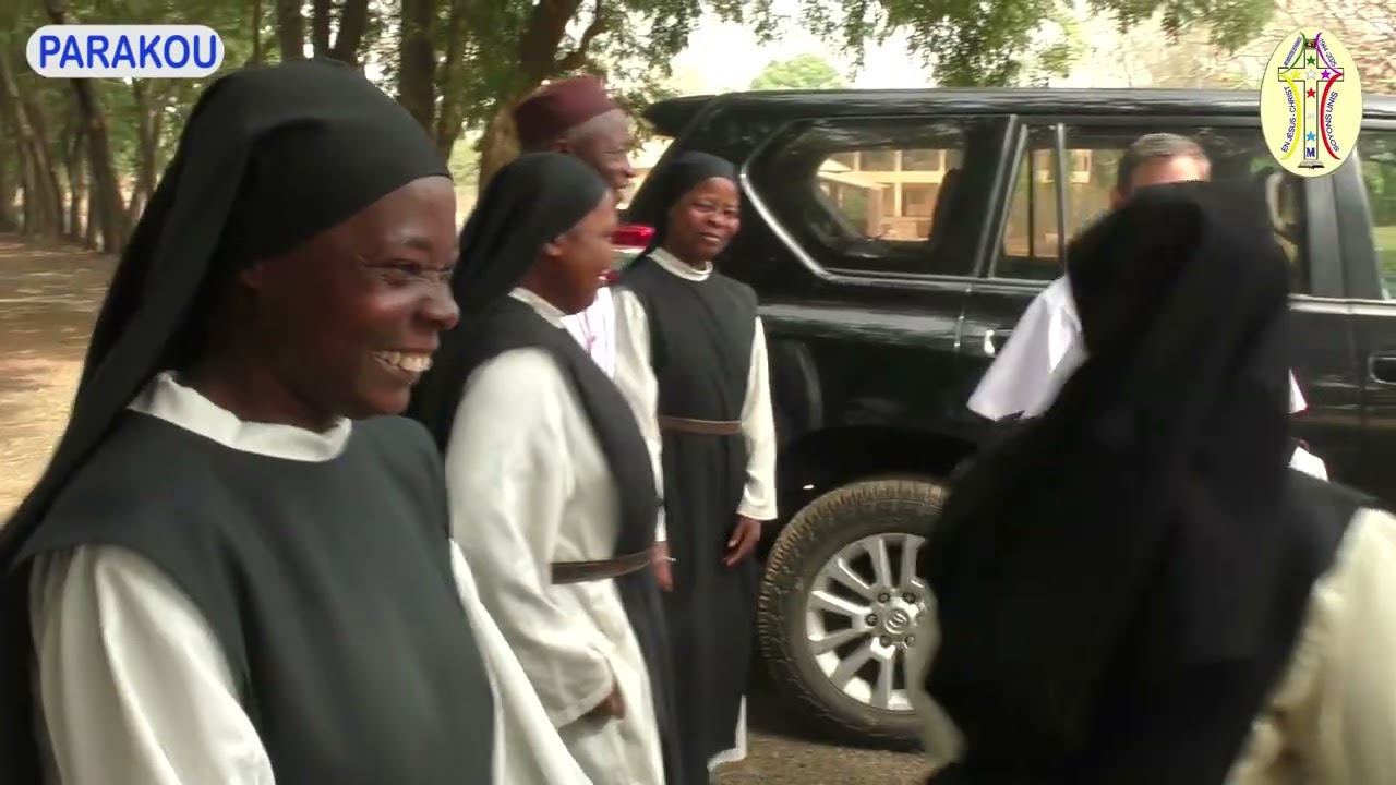Le nonce en visite dans les monastères......