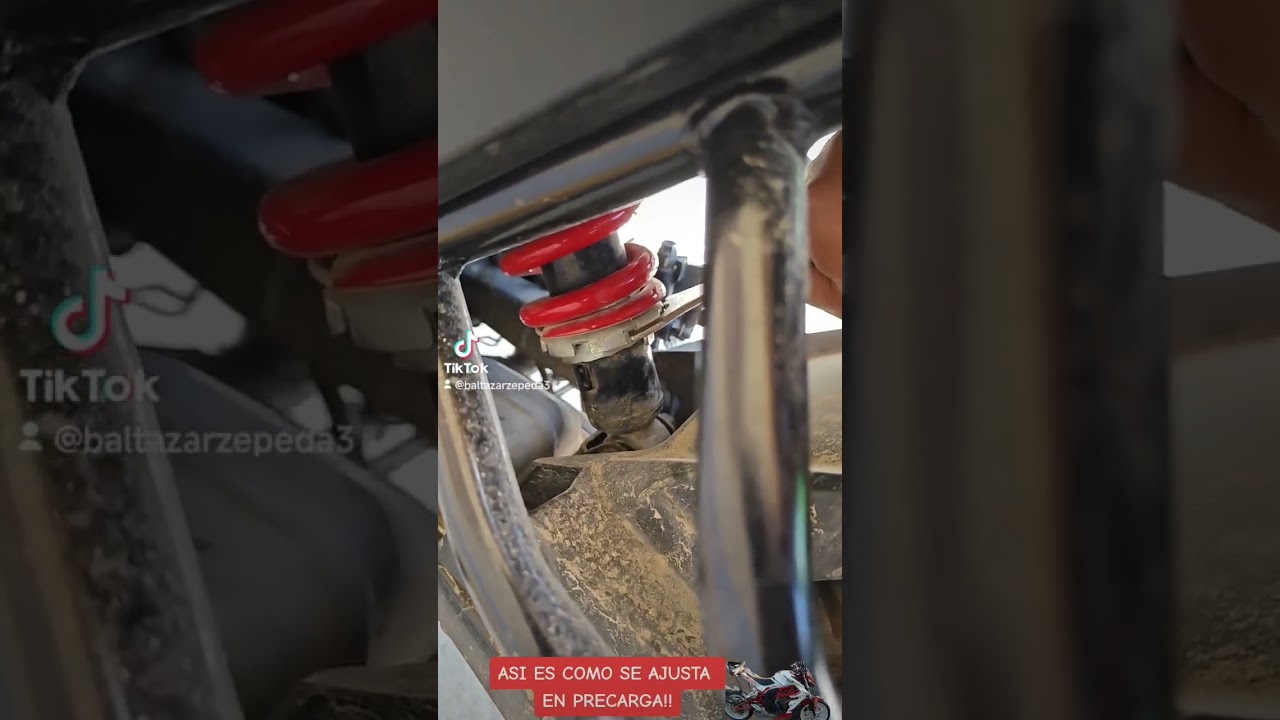 asi es como se ajusta el monoshok en precarga!!! #italika #fypシ #moto #suzuki #chulada