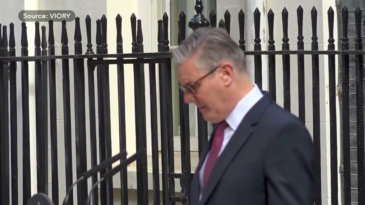 Protesters drown out Starmer with 'Ode to Joy' as Brexit-critic PM quits, Burnham set to take over