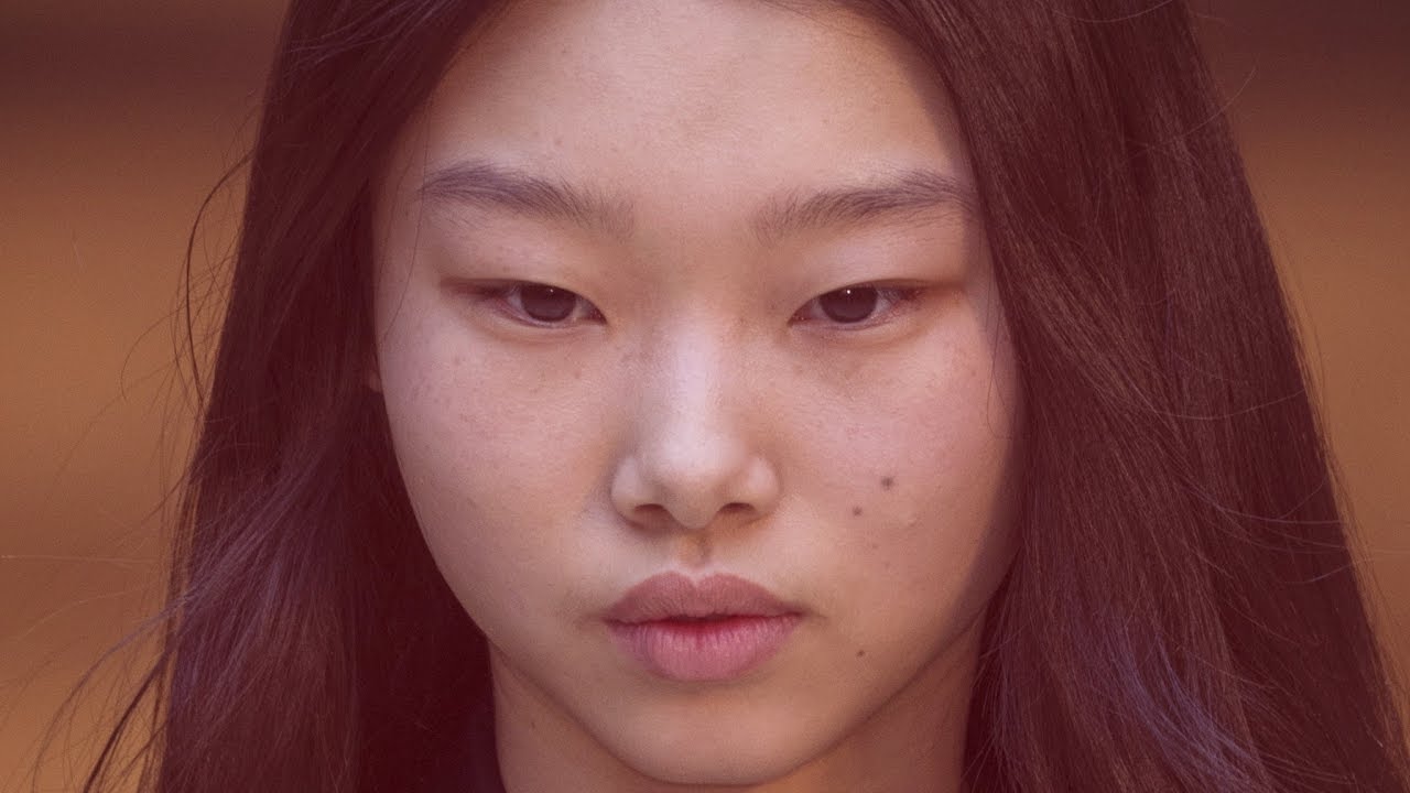 Top Newcomer Yoon Young Bae (FW17)