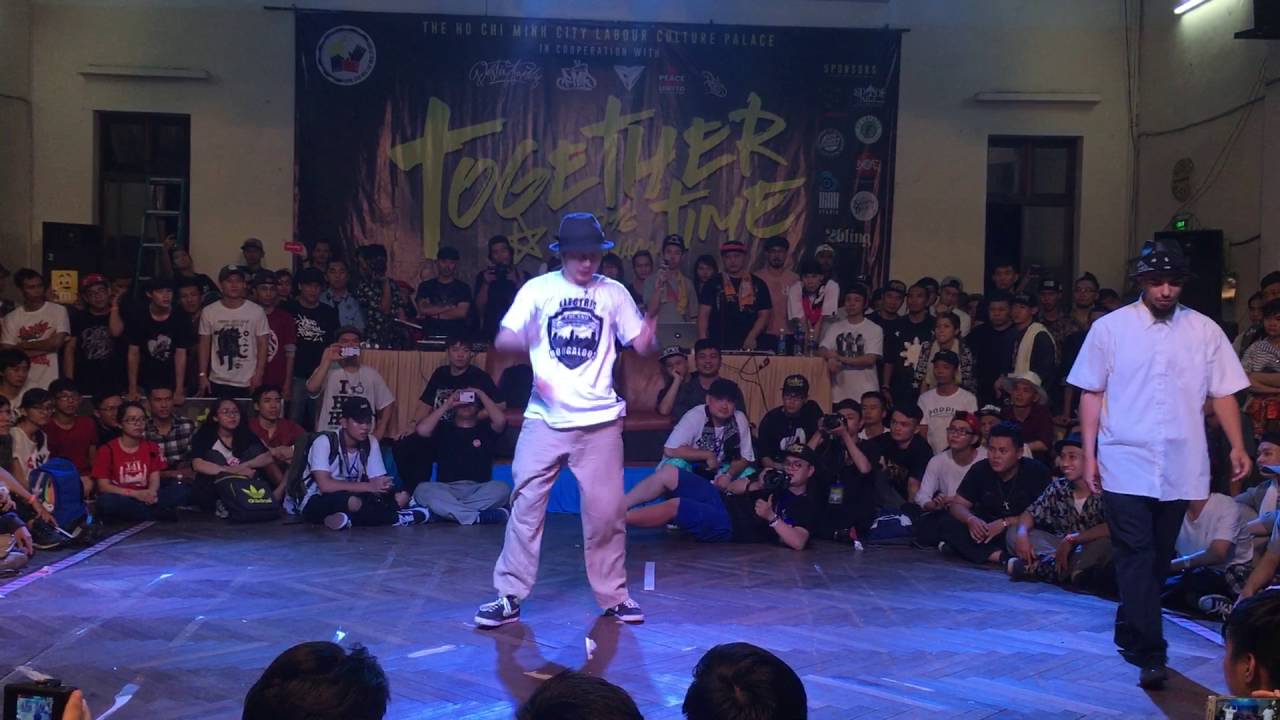 TogetherTime - Popping battle - Terry Boogie vs GreenTeck