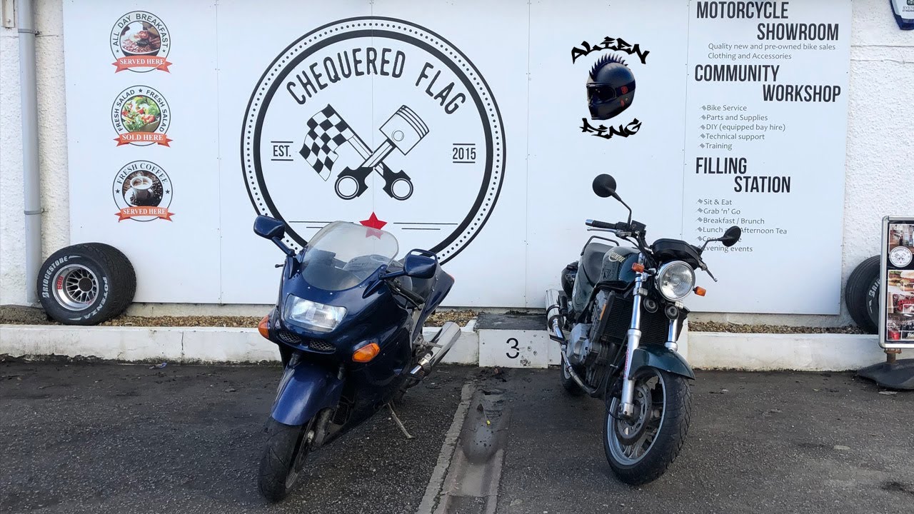 2 Old Gits ride to Chequered Flag Cafe Liskeard - Triumph Trident 750 & Kawasaki ZZR1100