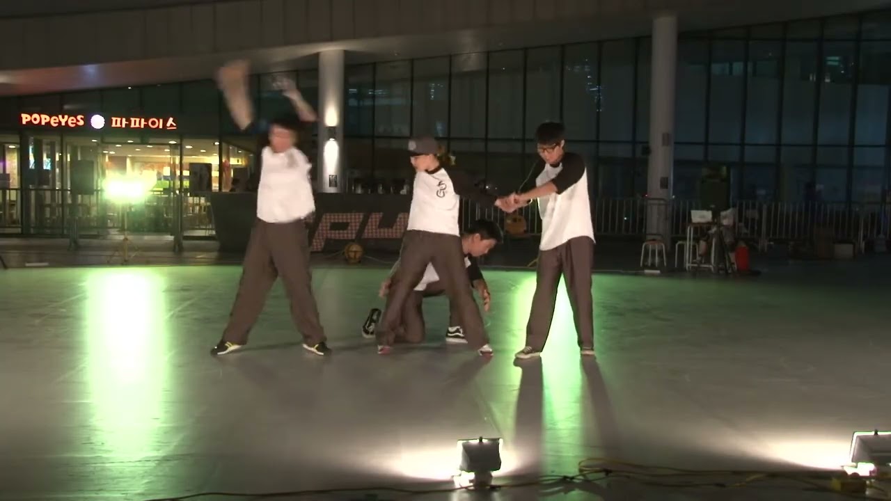 2015 09 30 E PU 16th 정기공연 @가천대 스타덤 광장 유니온 팝핀 | KB 🔥