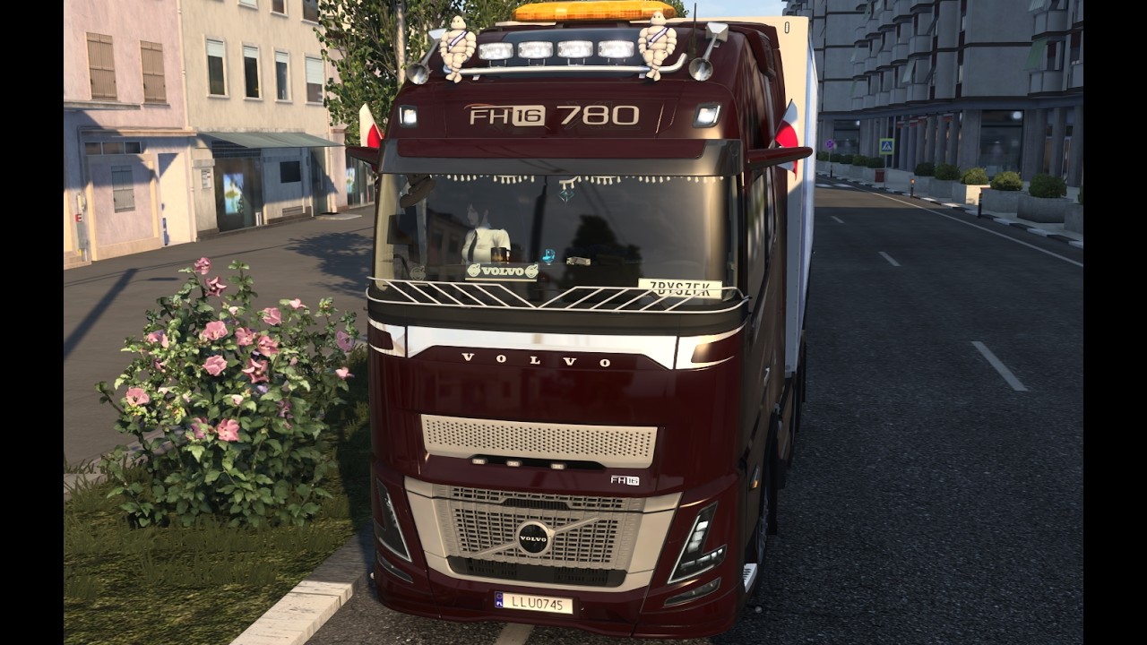 ProMods2.81+  roex 1.58 + rus map  2.58  +Maghreb Map 1.58+ Poland Rebulding 2.6.3+ The Great Steppe