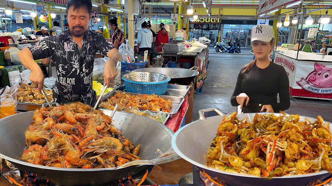 Only $1.50! Curried Blue Crab &  Garlic Shrimp Gone in Minutes | Thai Street Food
