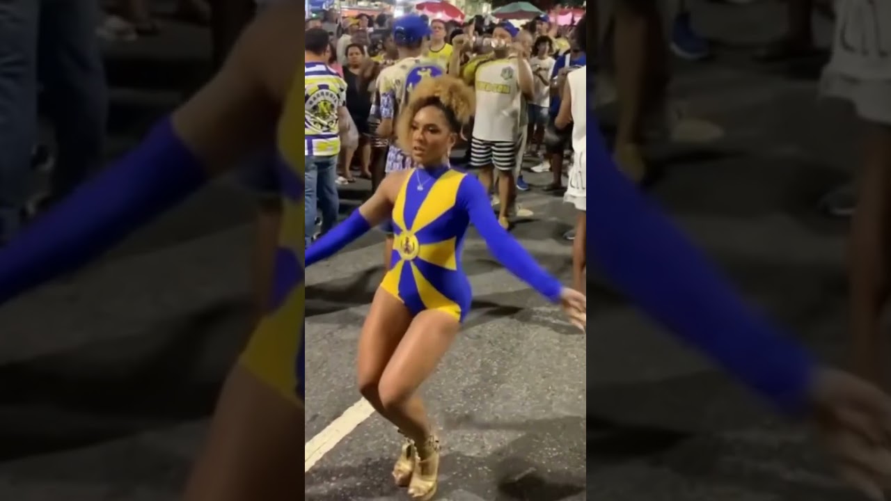 Mayara lima - Quarto ensaio de rua do Tuiuti para o carnaval 2023
